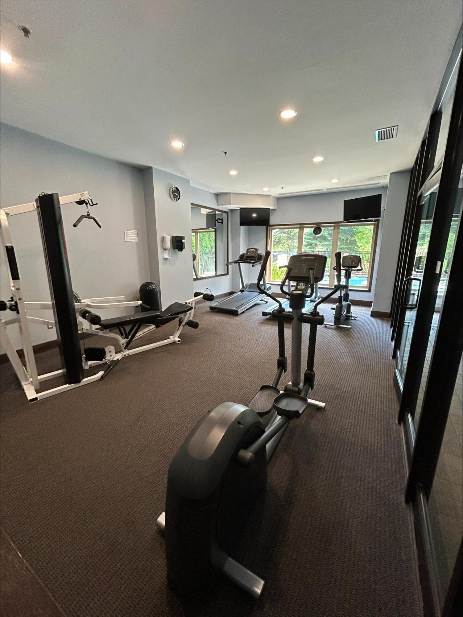 Blue Mountain Resort Village Suites Blue Mountains Buitenkant foto